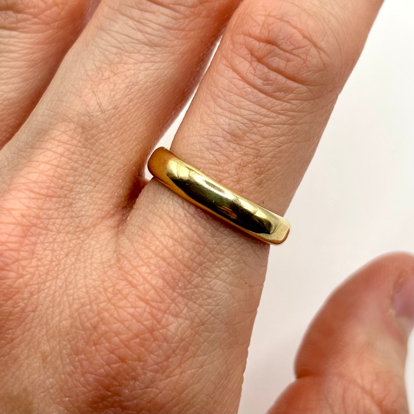 GOLD BAND