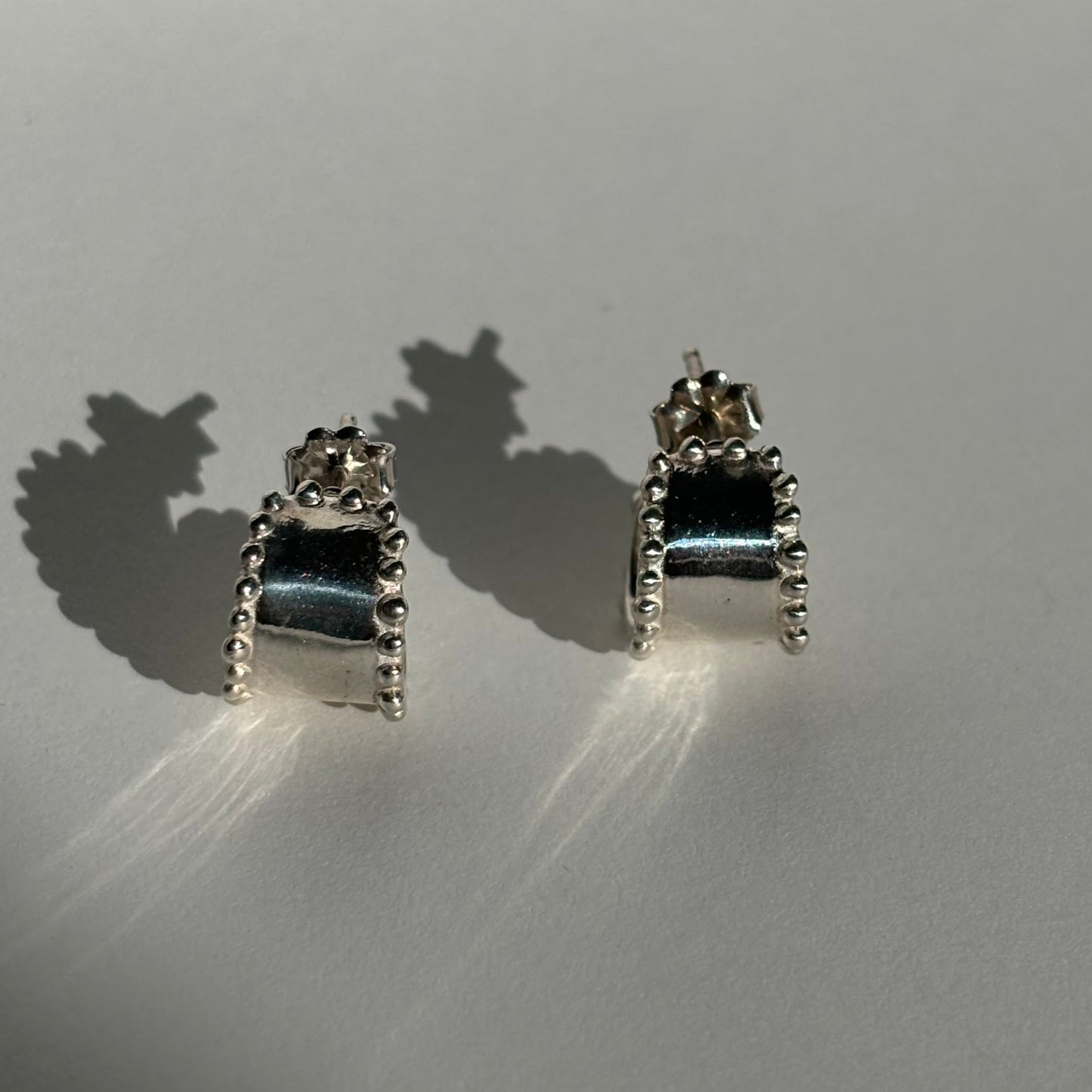 SMALL CHUNKY HOOPS