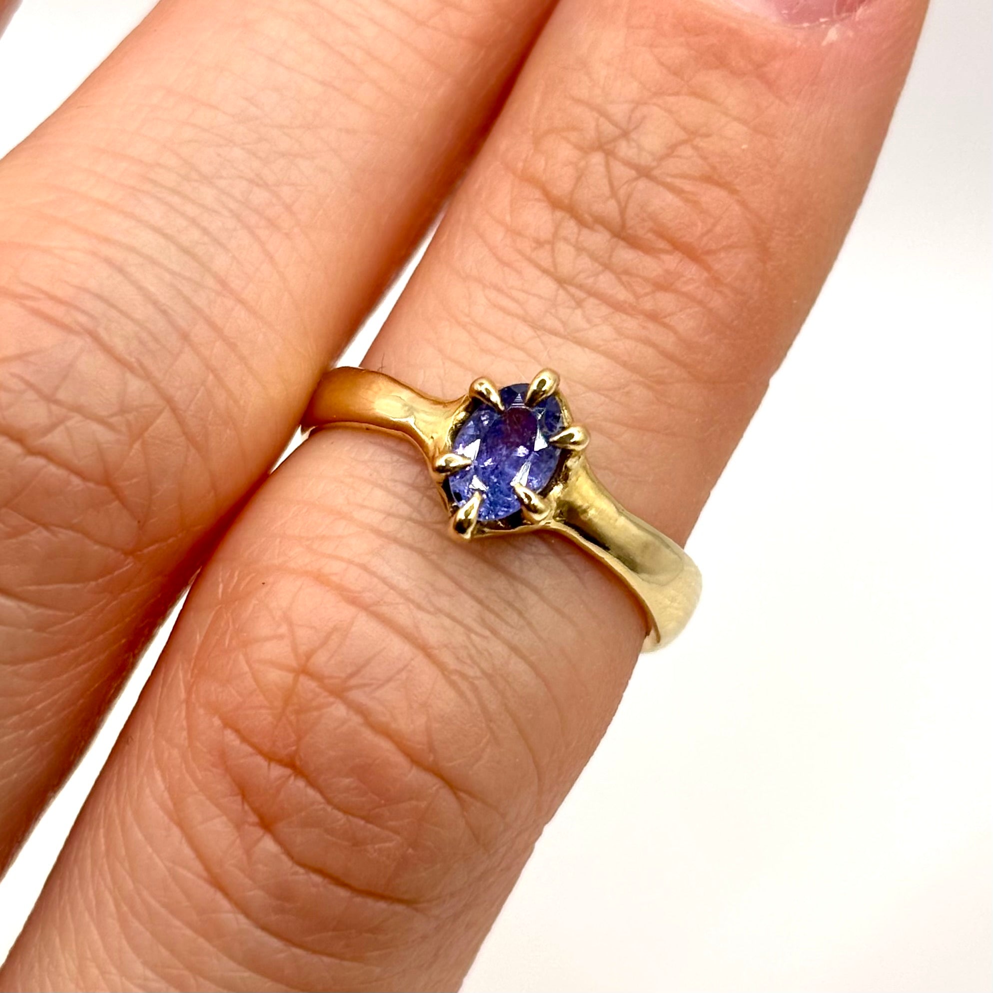 TANZANITE RING