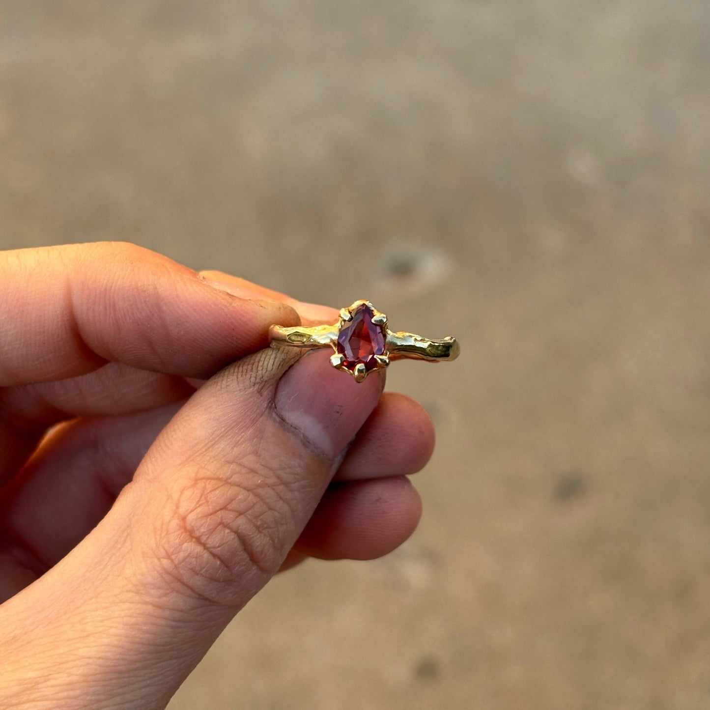 GARNET RING