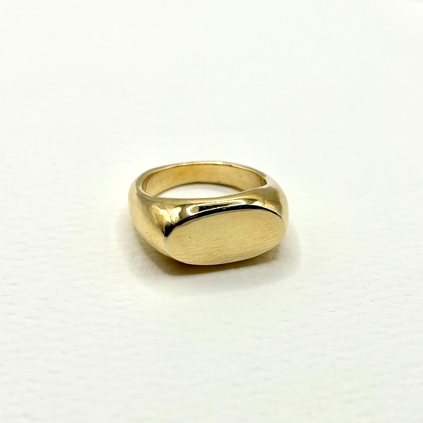 CHUNKY SIGNET RING