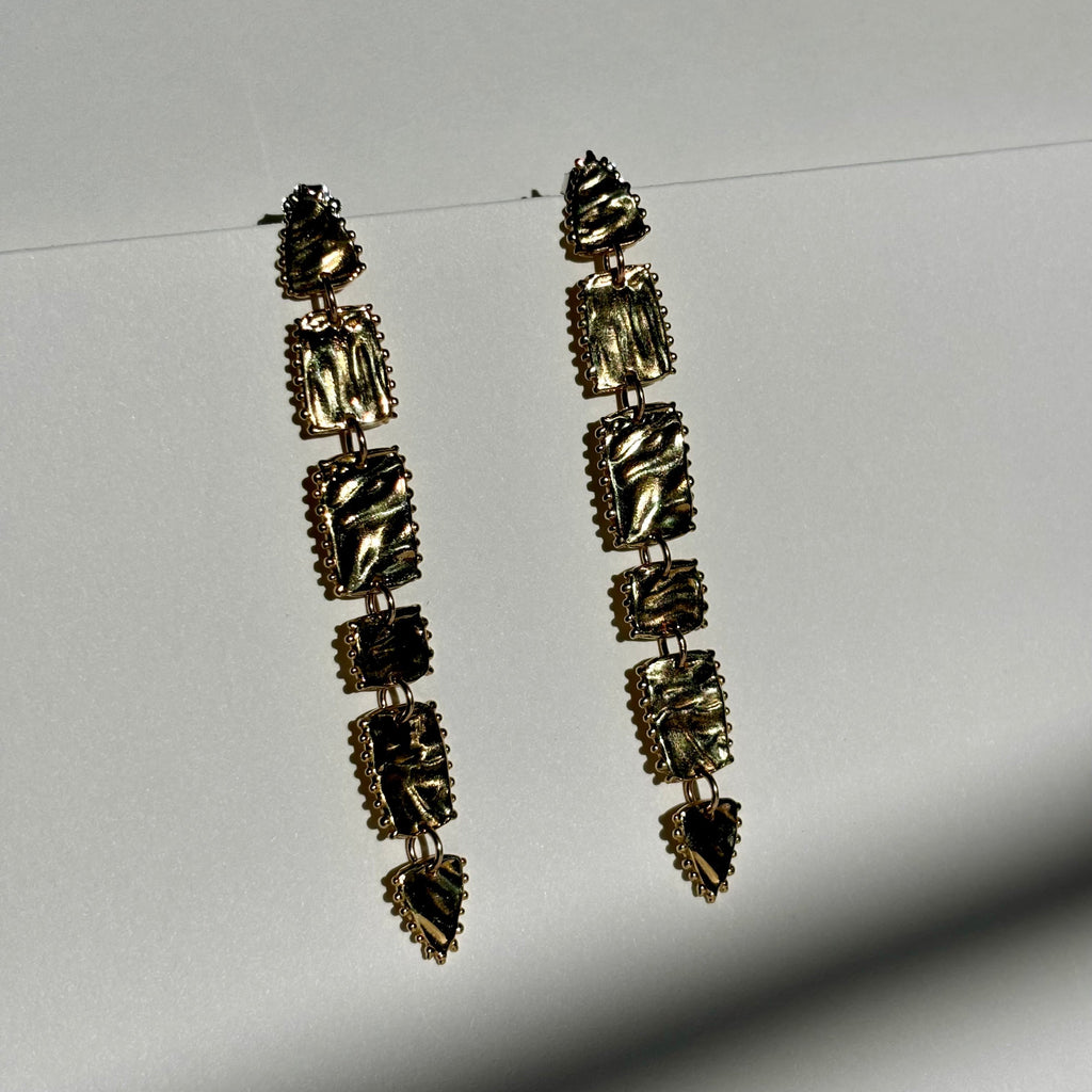 GOLD DROP EARRINGS