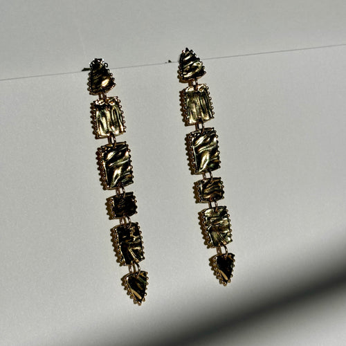 GOLD DROP EARRINGS