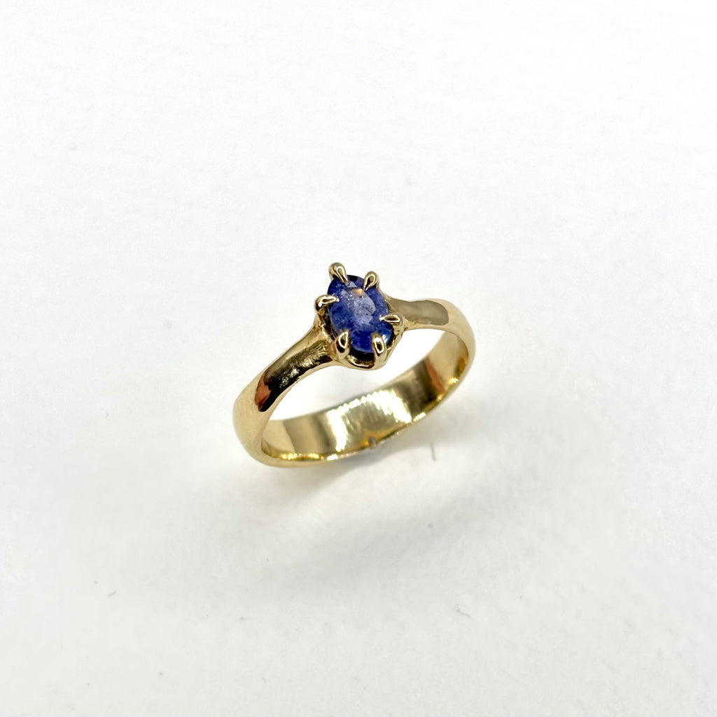 TANZANITE RING