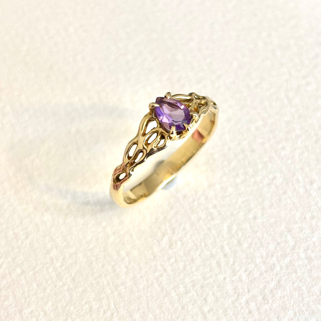 AMETHYST RING